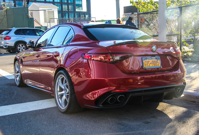 Alfa Romeo Giulia Quadrifoglio