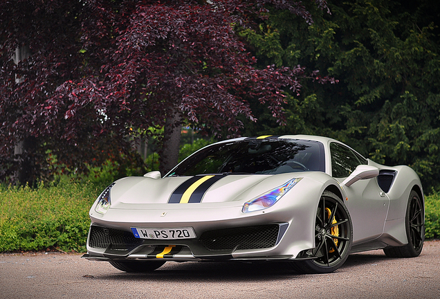 Ferrari 488 Pista