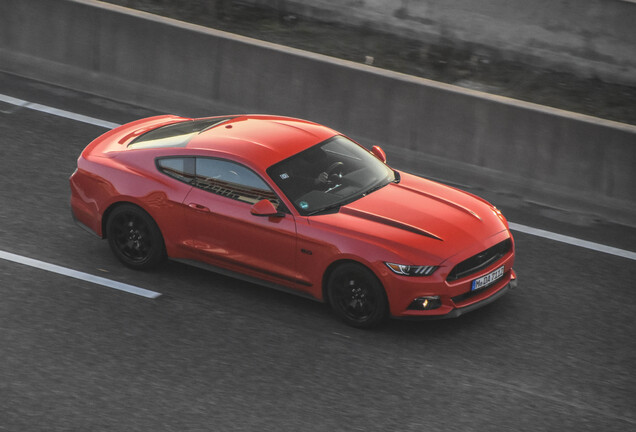 Ford Mustang GT 2015