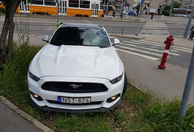 Ford Mustang GT 2015