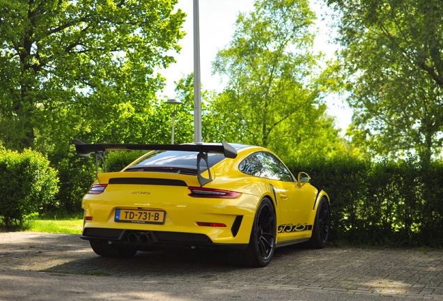 Porsche 991 GT3 RS MkII Weissach Package