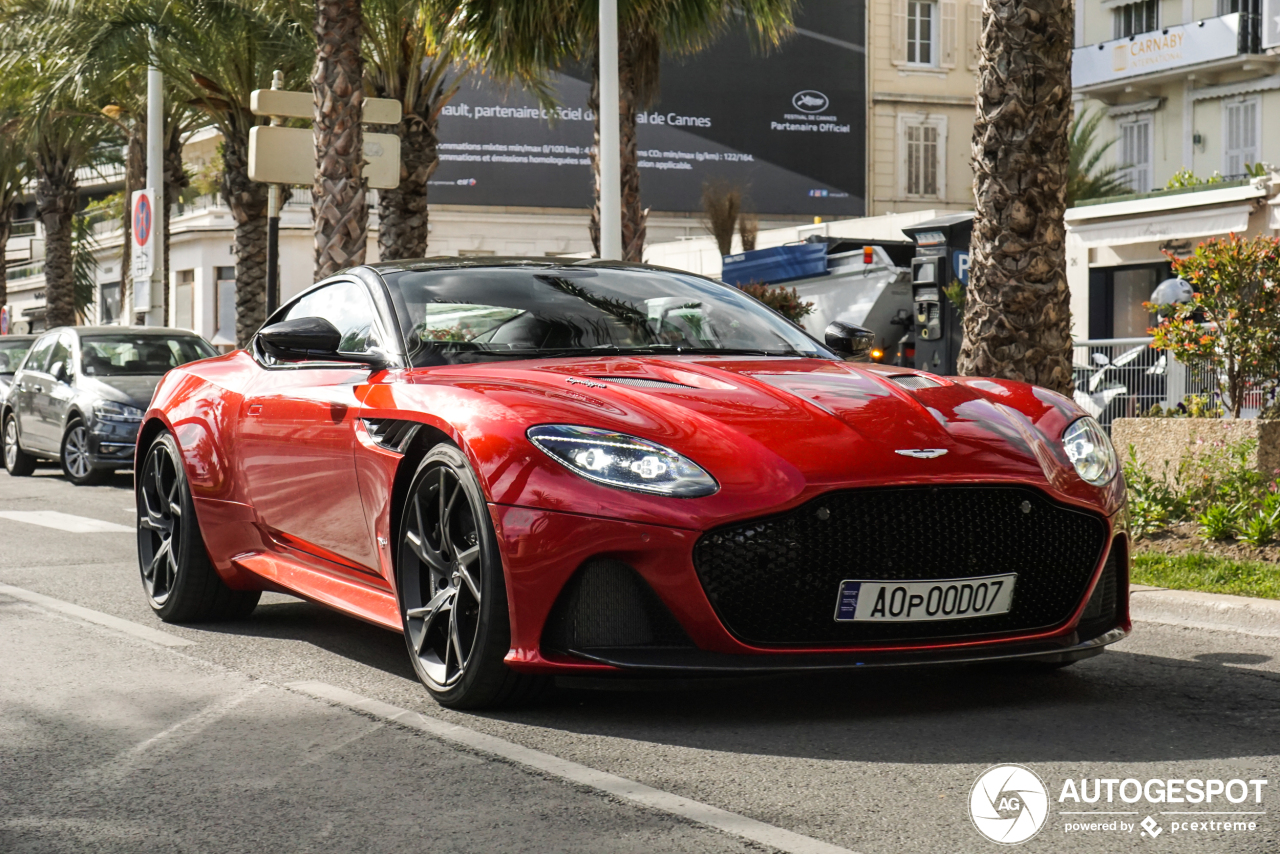 Aston Martin DBS Superleggera