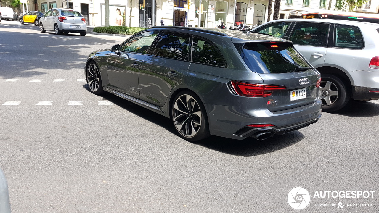 Audi RS4 Avant B9