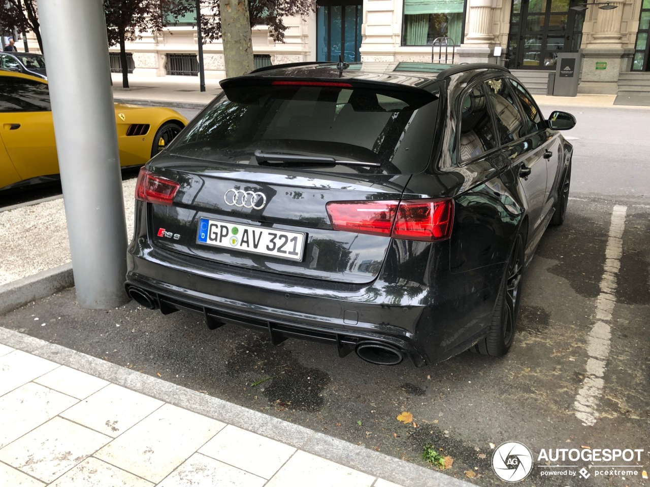 Audi RS6 Avant C7 2015