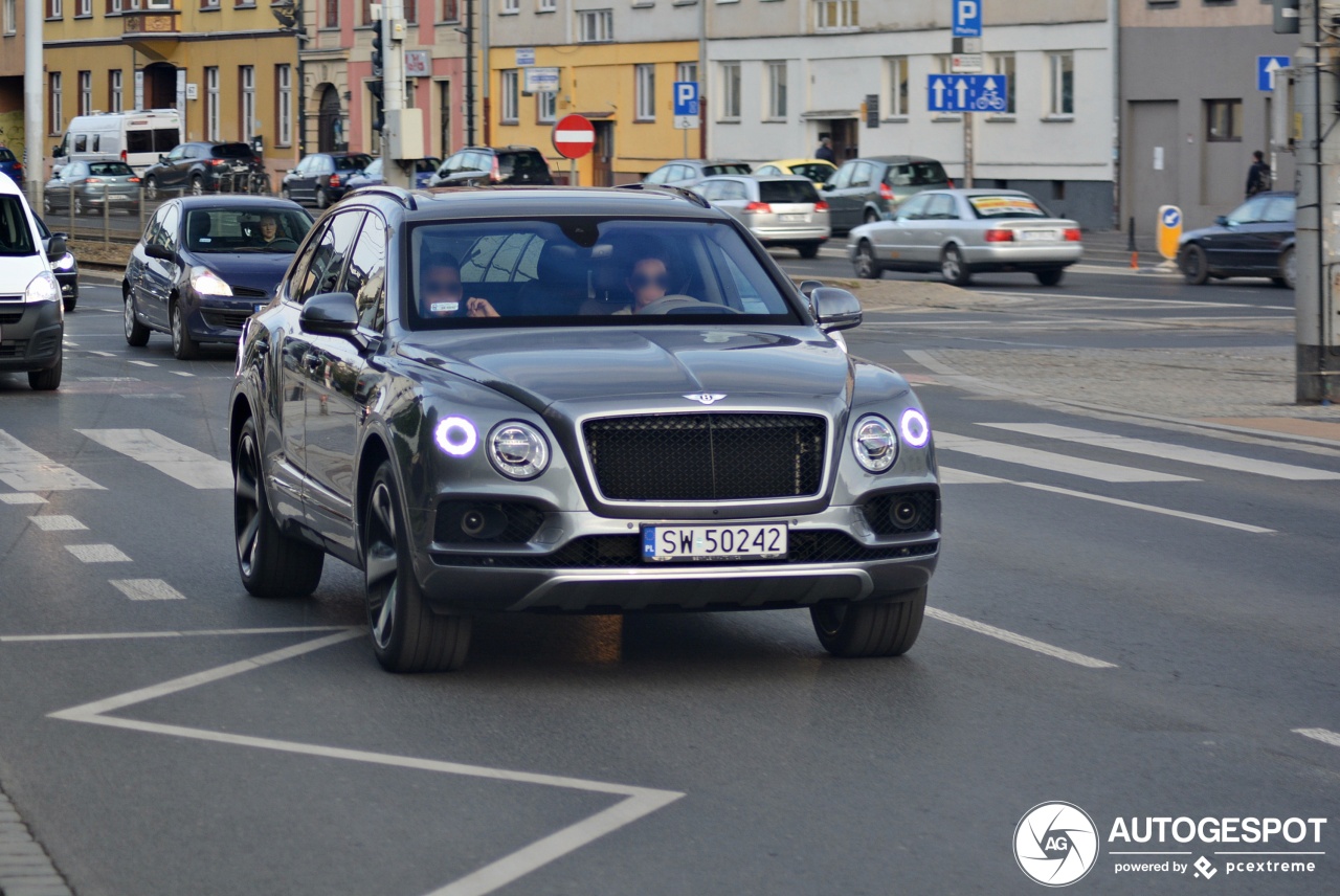 Bentley Bentayga V8