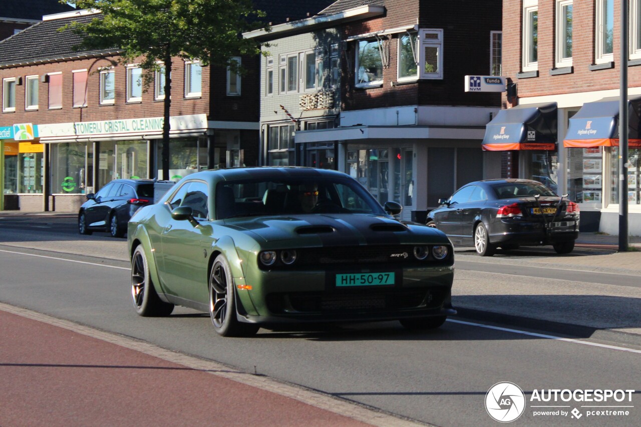 Dodge Challenger SRT Hellcat Widebody