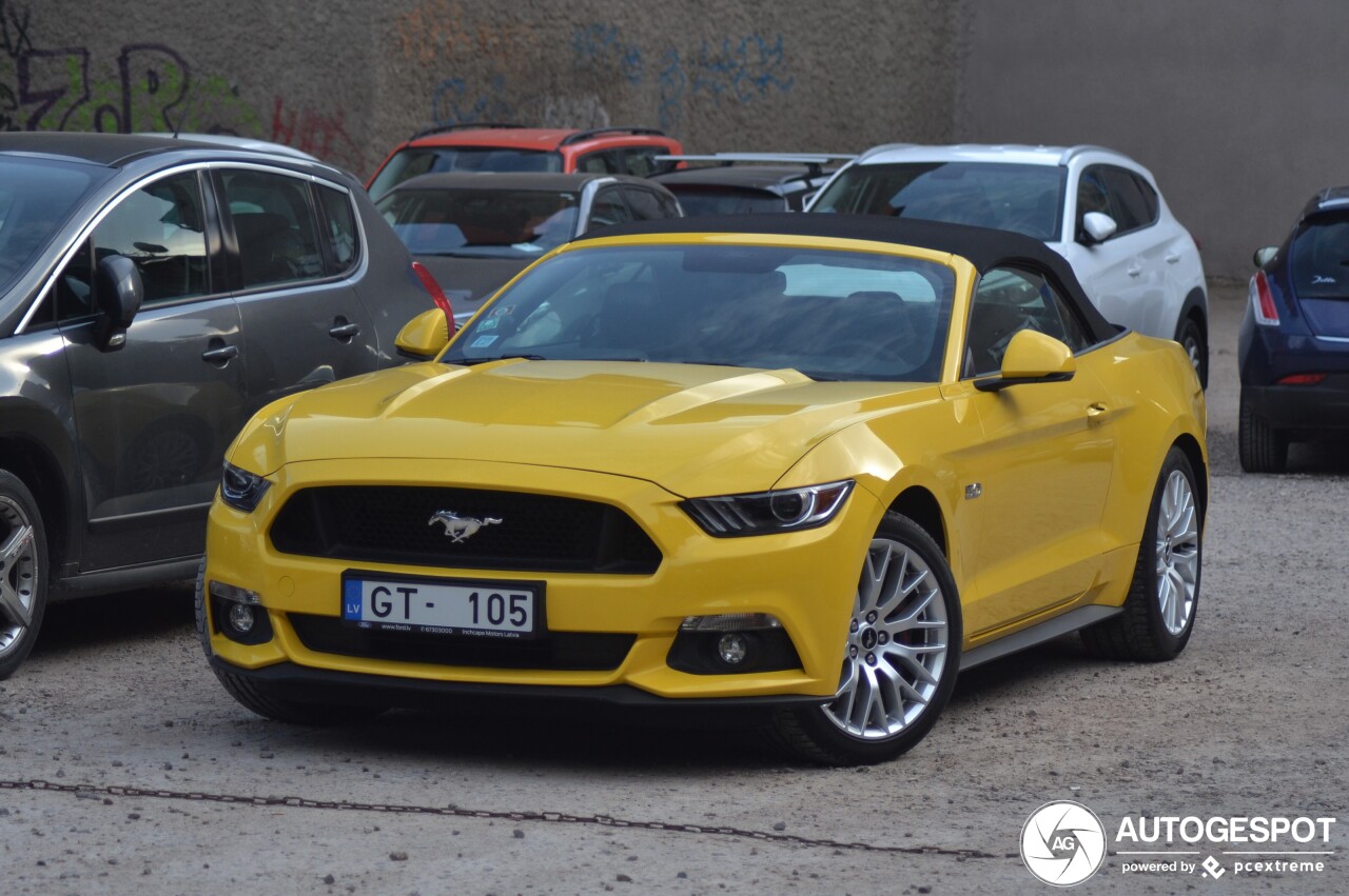 Ford Mustang GT Convertible 2015