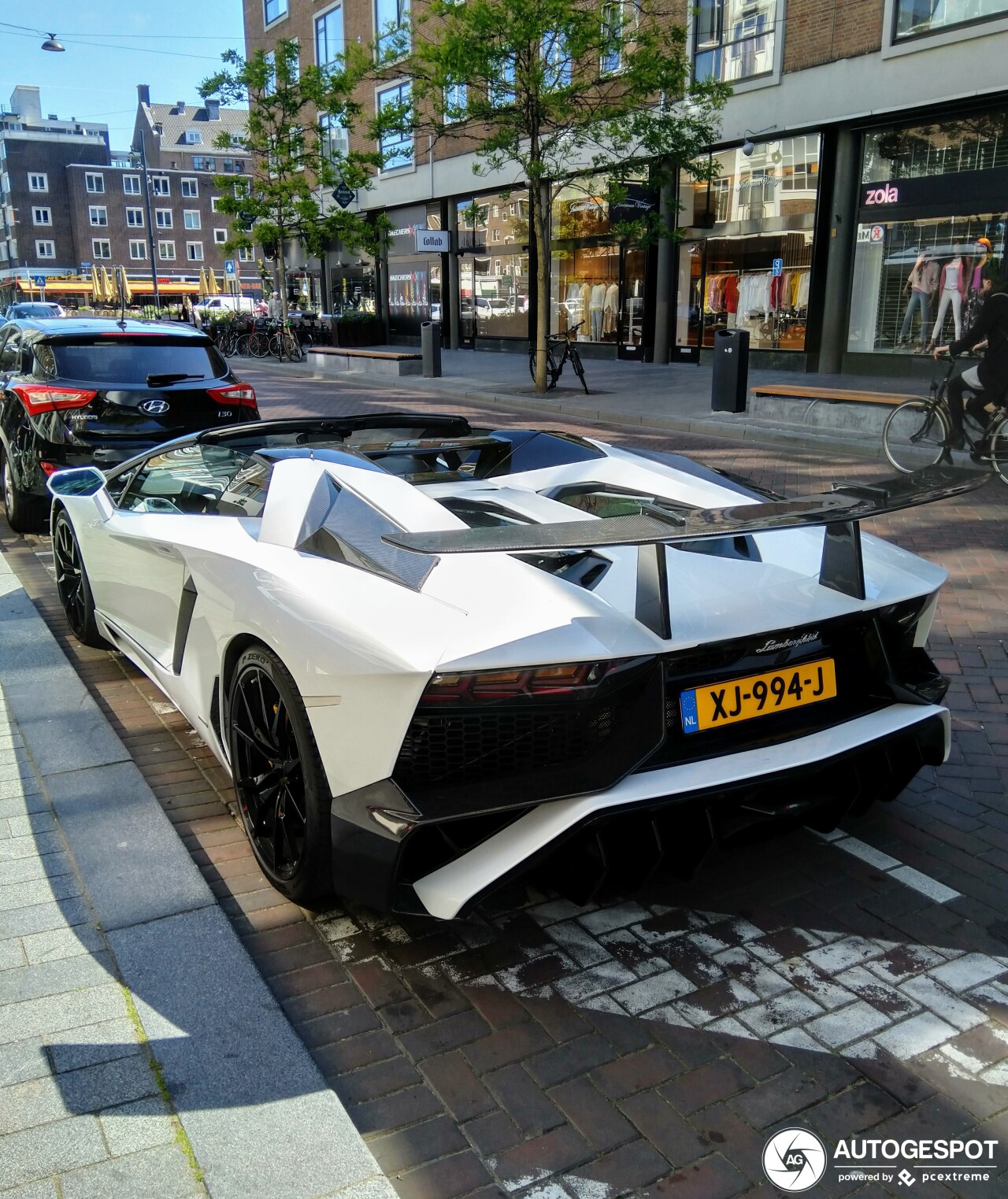 Lamborghini Aventador LP700-4 Roadster