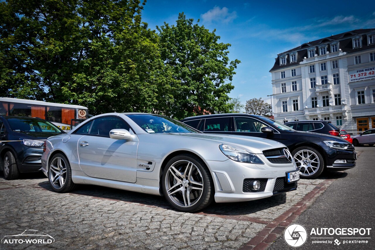 Mercedes-Benz SL 63 AMG