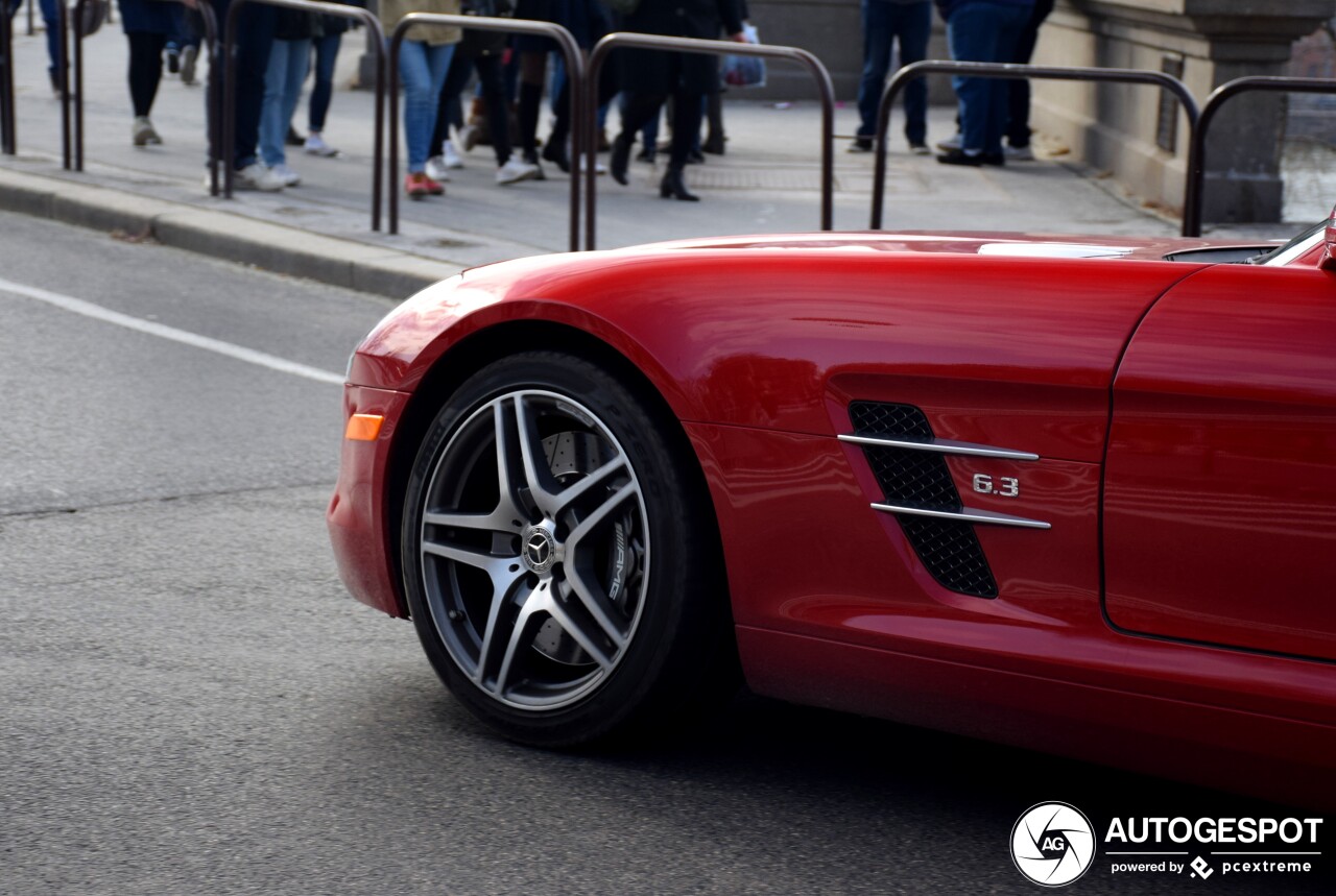 Mercedes-Benz SLS AMG