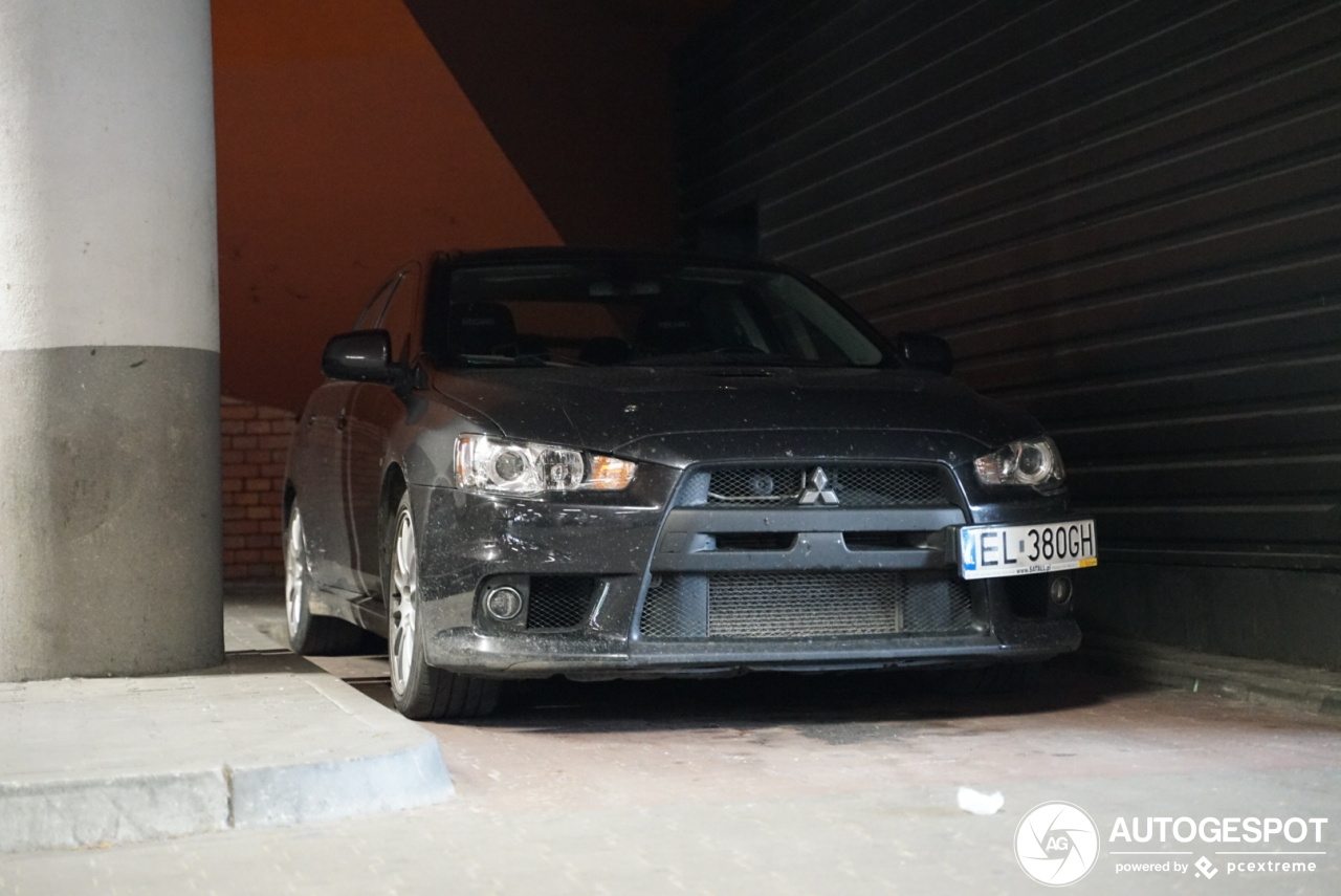 Mitsubishi Lancer Evolution X