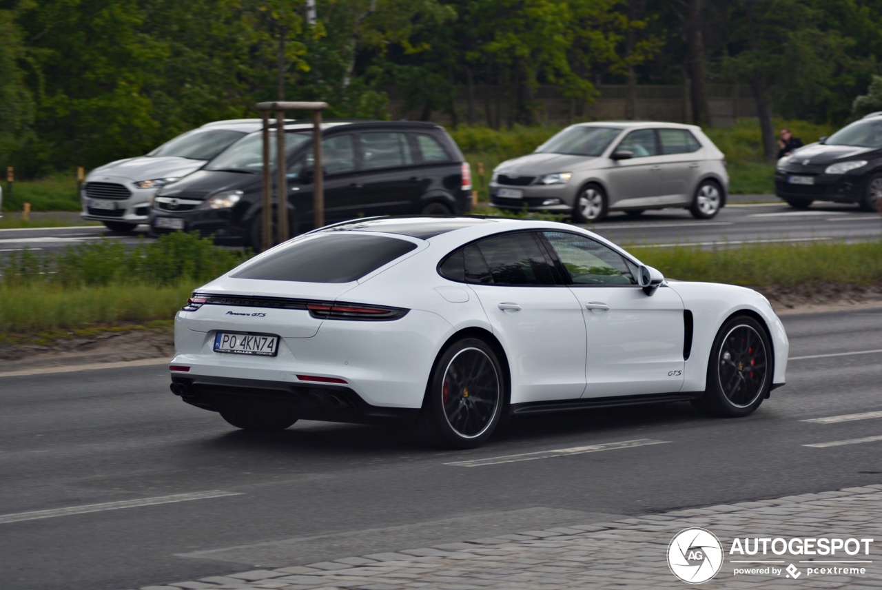 Porsche 971 Panamera GTS MkI