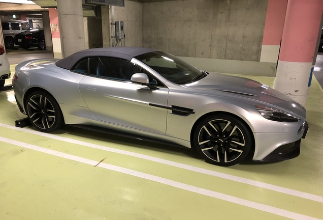 Aston Martin Vanquish Volante