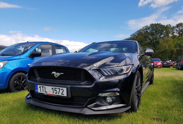 Ford Mustang GT 2015