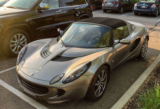 Lotus Elise S2 111R (Federal Elise)