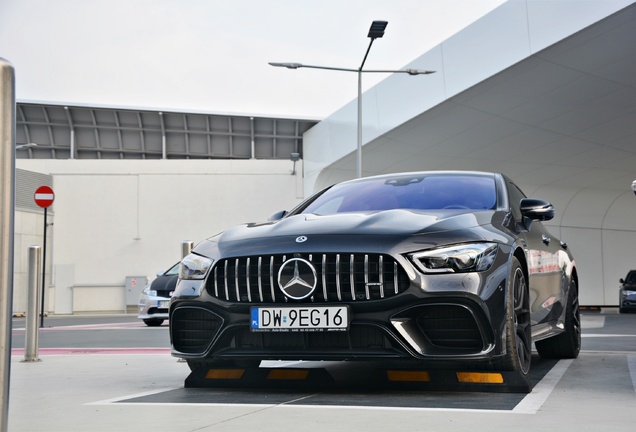 Mercedes-AMG GT 63 S X290