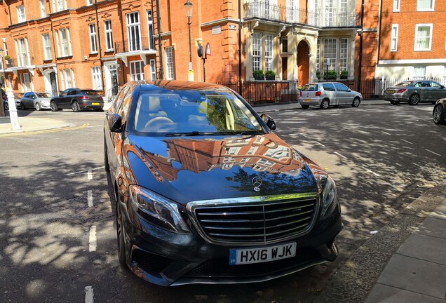 Mercedes-AMG S 63 V222