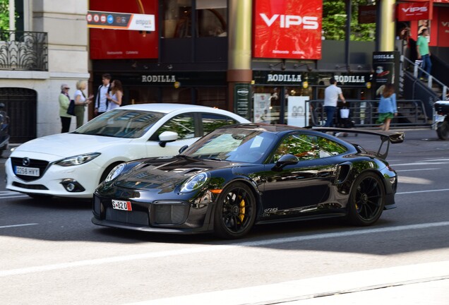 Porsche 991 GT2 RS Weissach Package