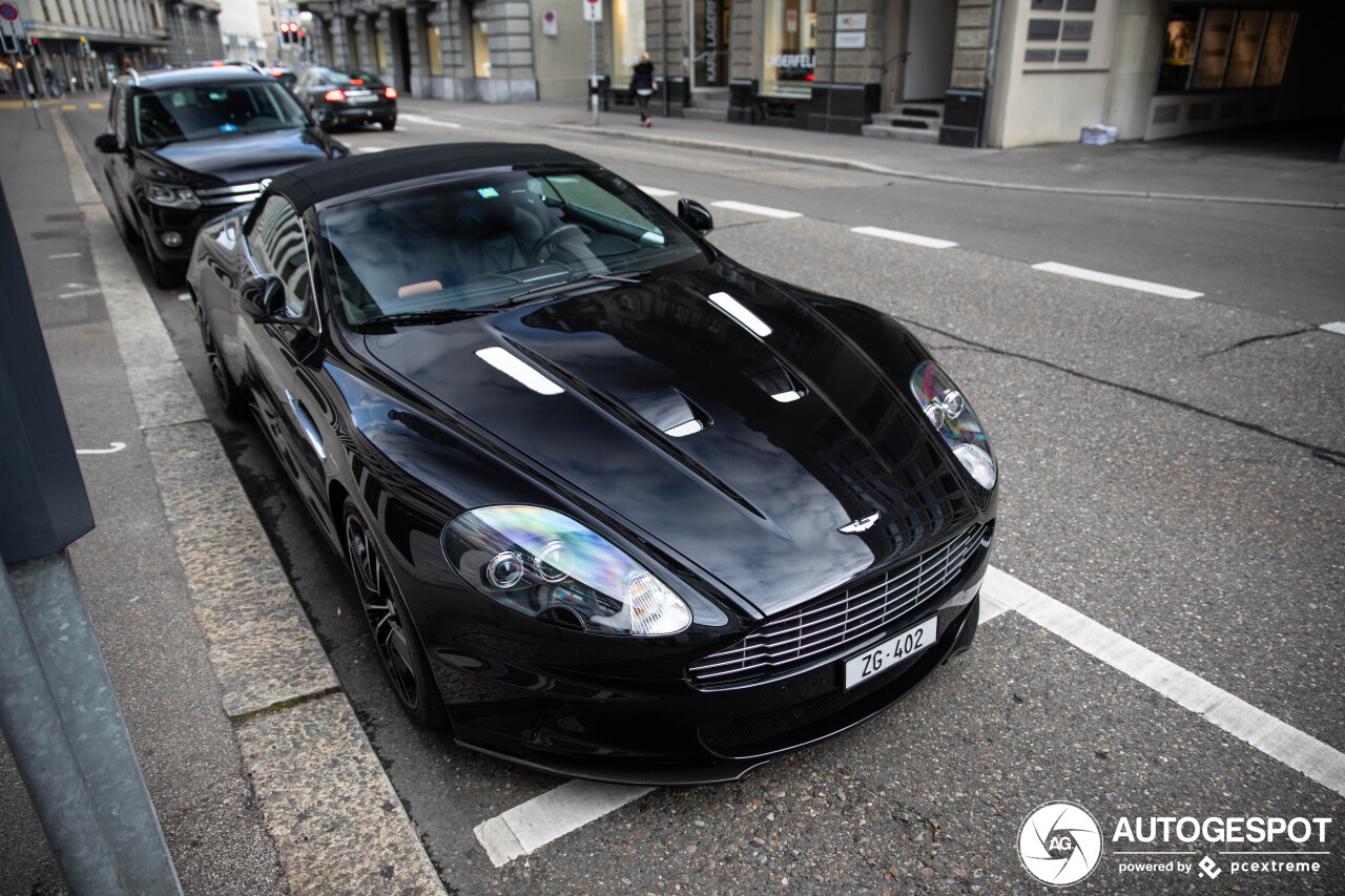 Aston Martin DBS Volante Carbon Black Edition