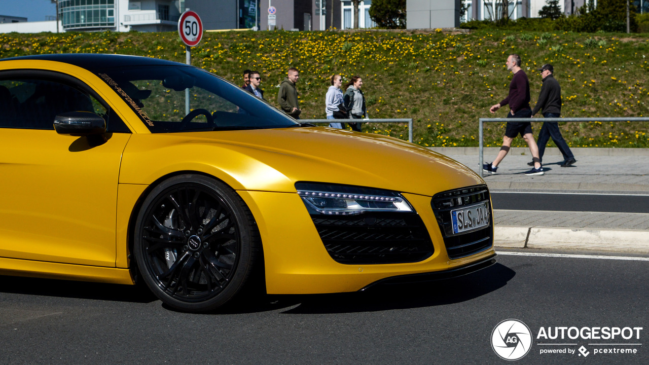 Audi R8 V10 2013