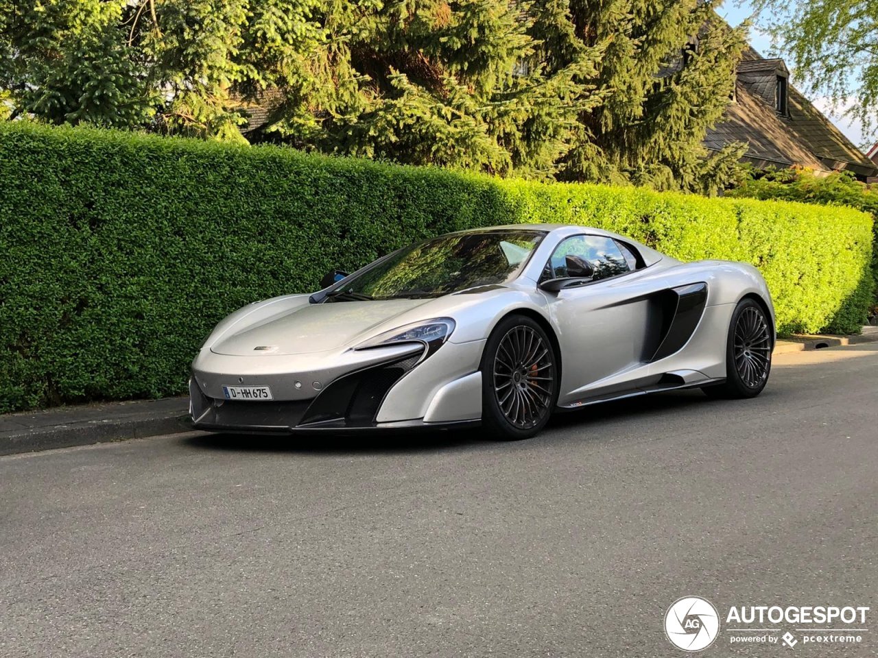 McLaren 675LT Spider