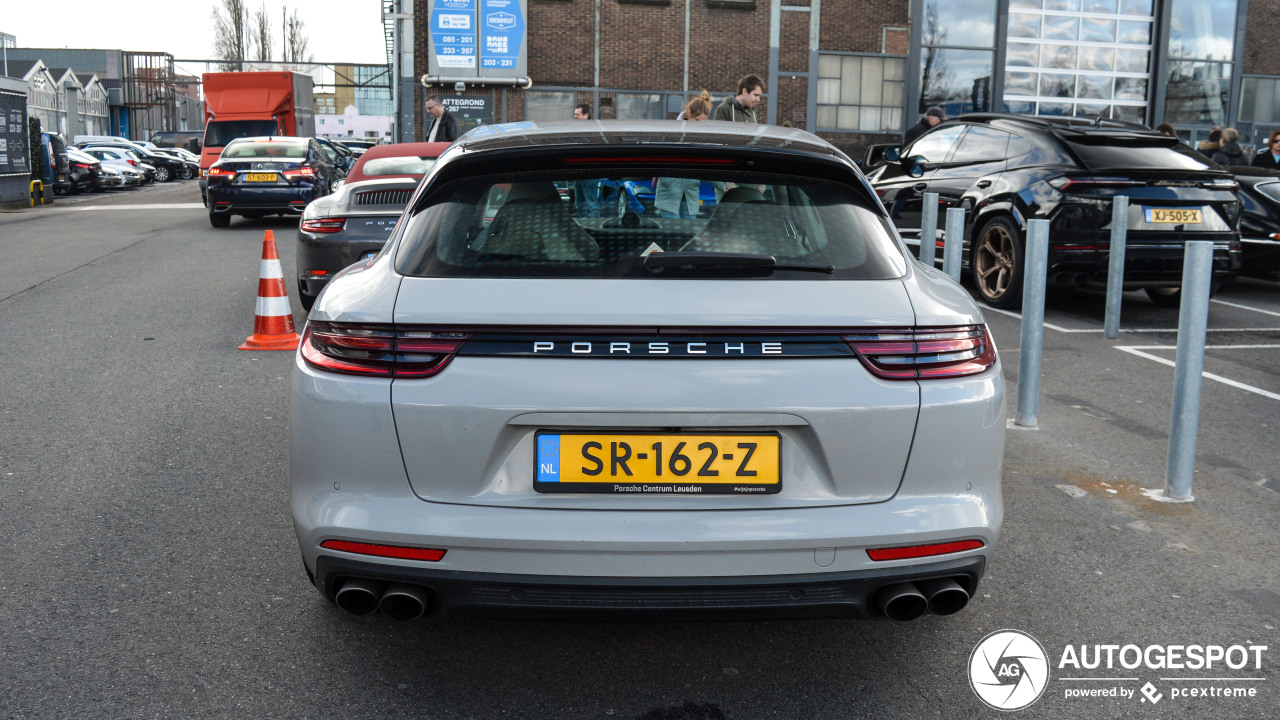 Porsche 971 Panamera Turbo S E-Hybrid Sport Turismo