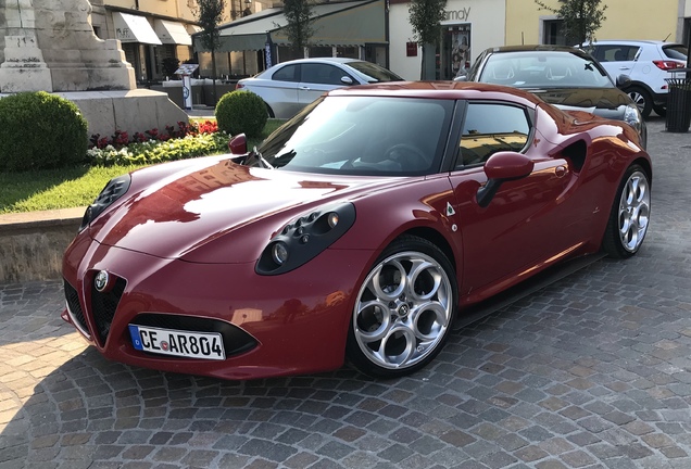 Alfa Romeo 4C Coupé