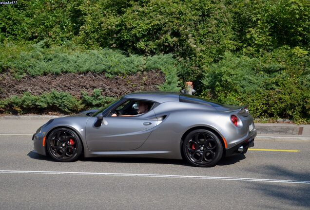 Alfa Romeo 4C Coupé