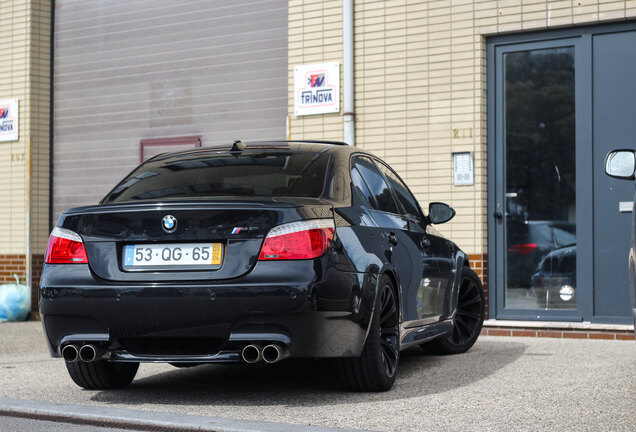 BMW M5 E60 2007