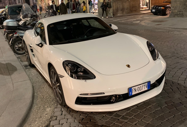 Porsche 718 Cayman S