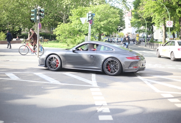 Porsche 991 GT3 Touring