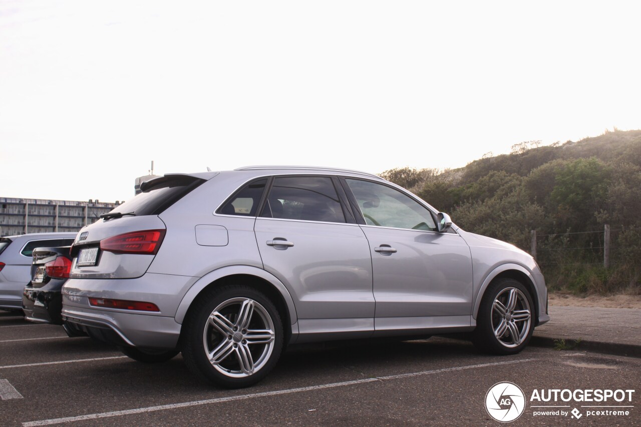 Audi RS Q3 2015