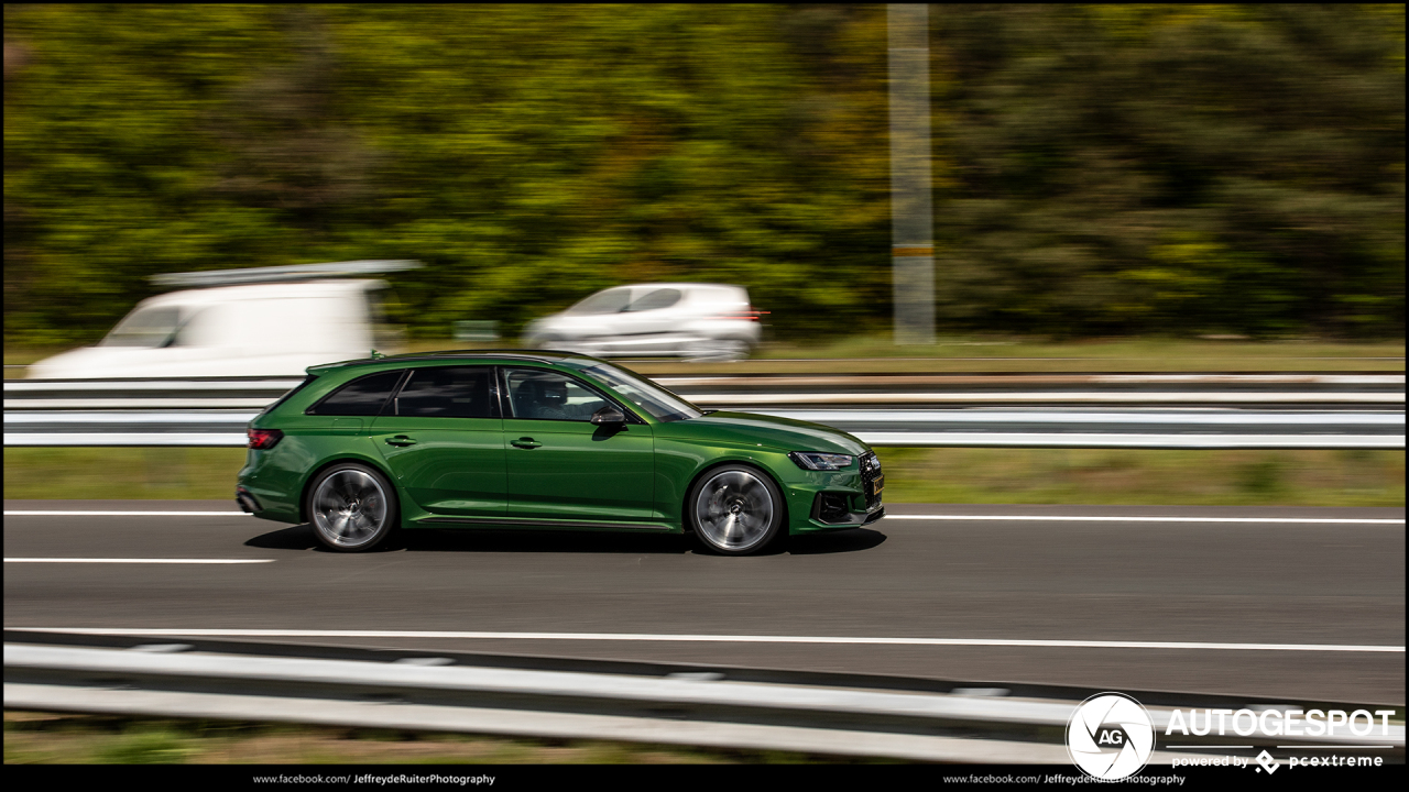 Audi RS4 Avant B9