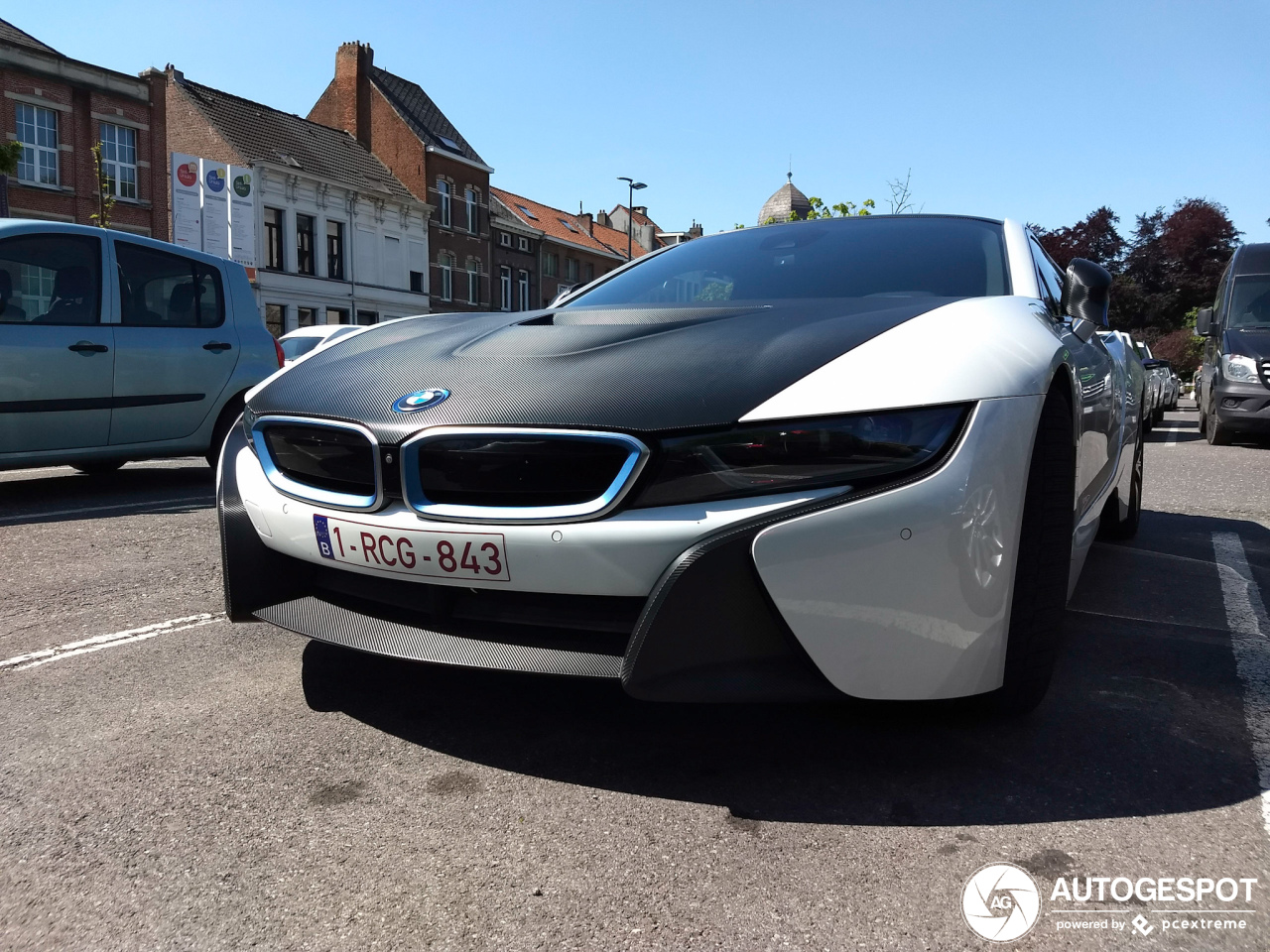 BMW i8