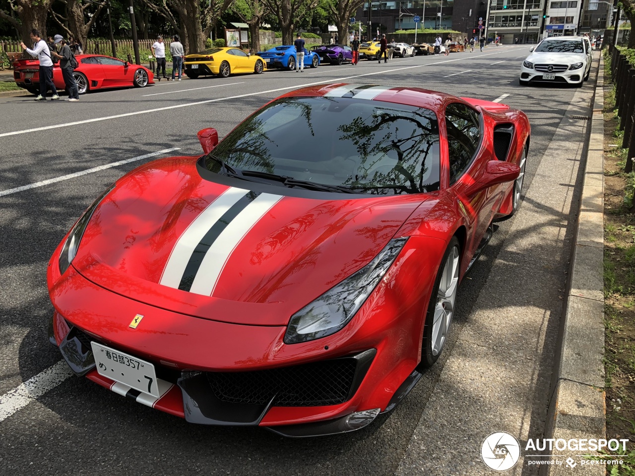 Ferrari 488 Pista