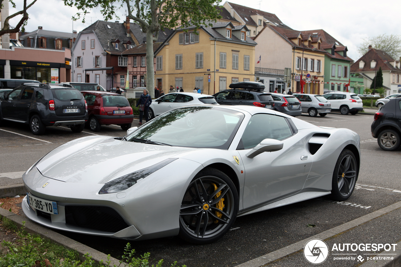 Ferrari 488 Spider