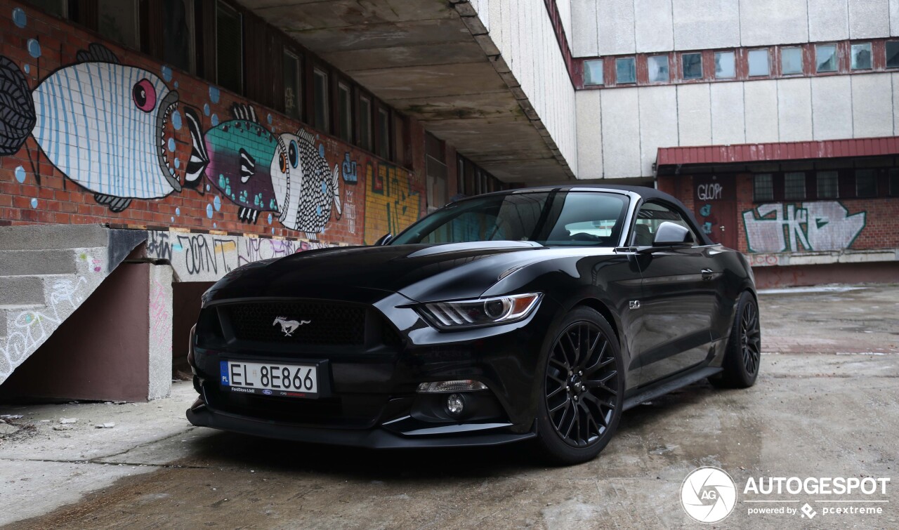 Ford Mustang GT Convertible 2015