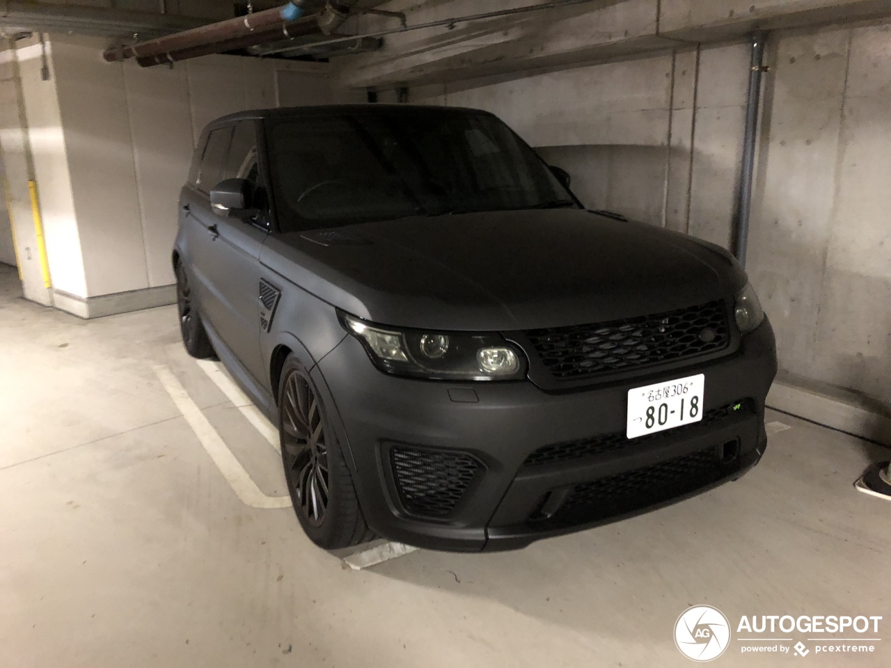 Land Rover Range Rover Sport SVR