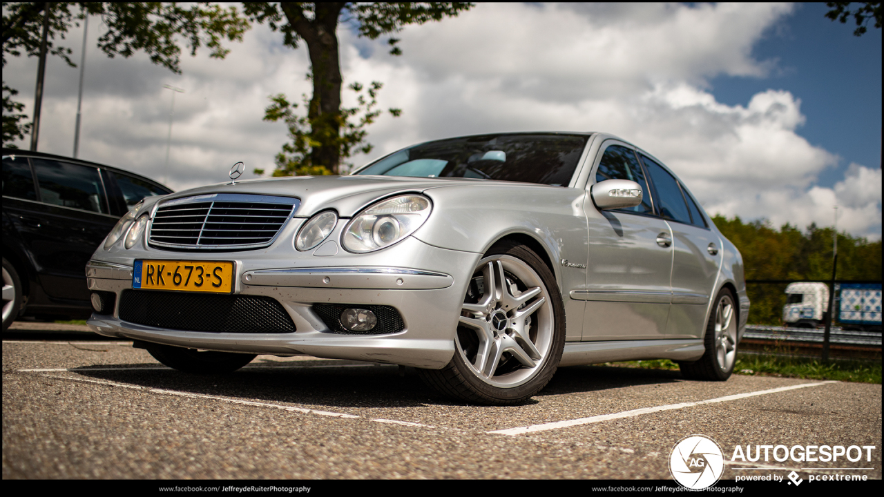 Mercedes-Benz E 55 AMG