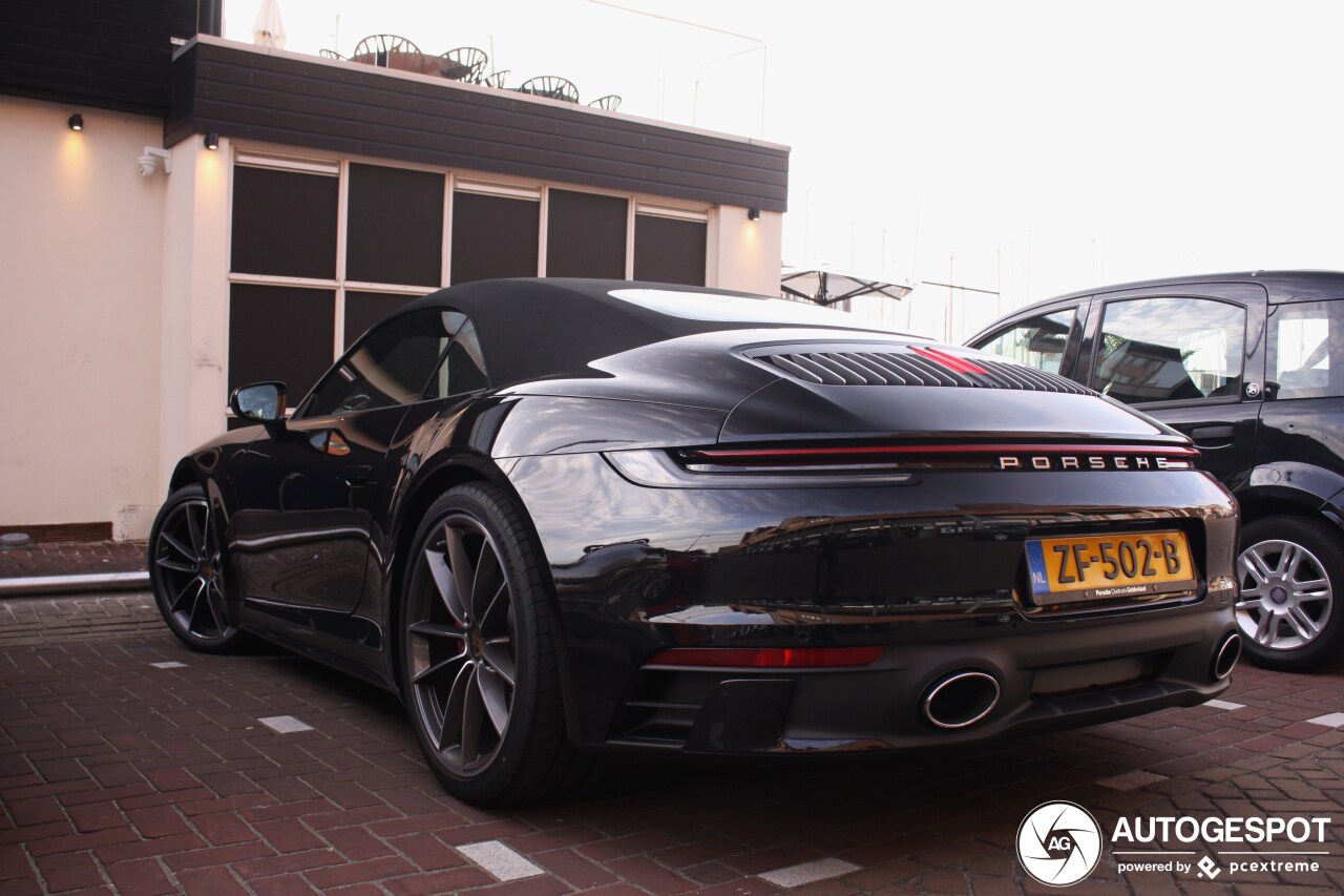 Porsche 992 Carrera 4S Cabriolet