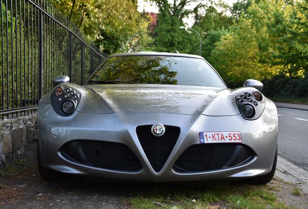 Alfa Romeo 4C Coupé