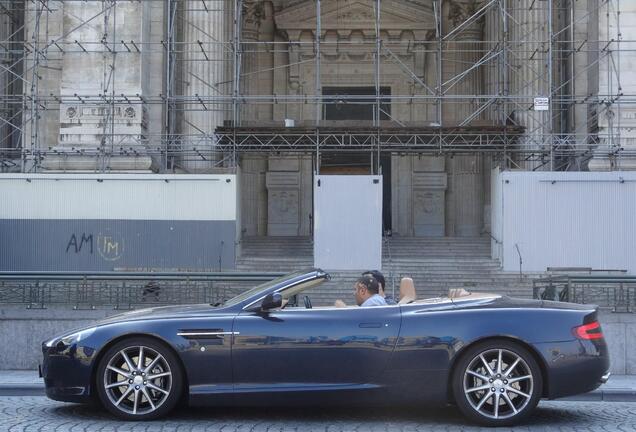 Aston Martin DB9 Volante