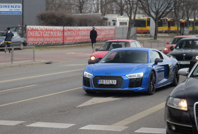 Audi R8 V10 Plus 2015