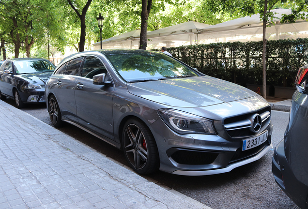 Mercedes-AMG CLA 45 Shooting Brake X117