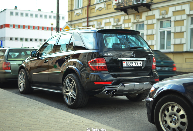 Mercedes-Benz ML 63 AMG W164 2009