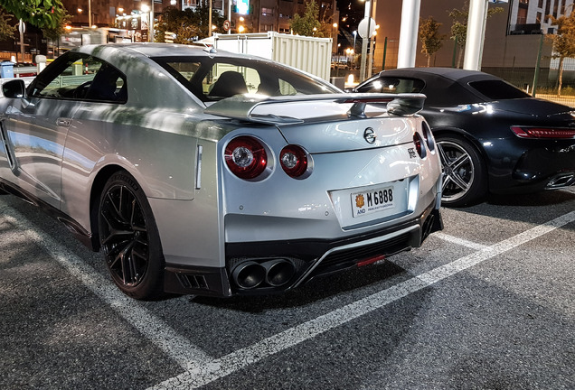 Nissan GT-R 2017