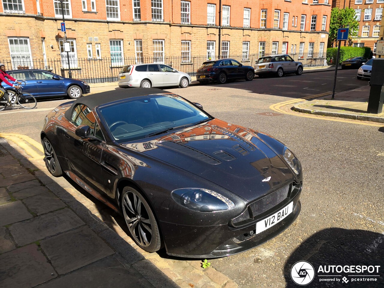 Aston Martin V12 Vantage S Roadster