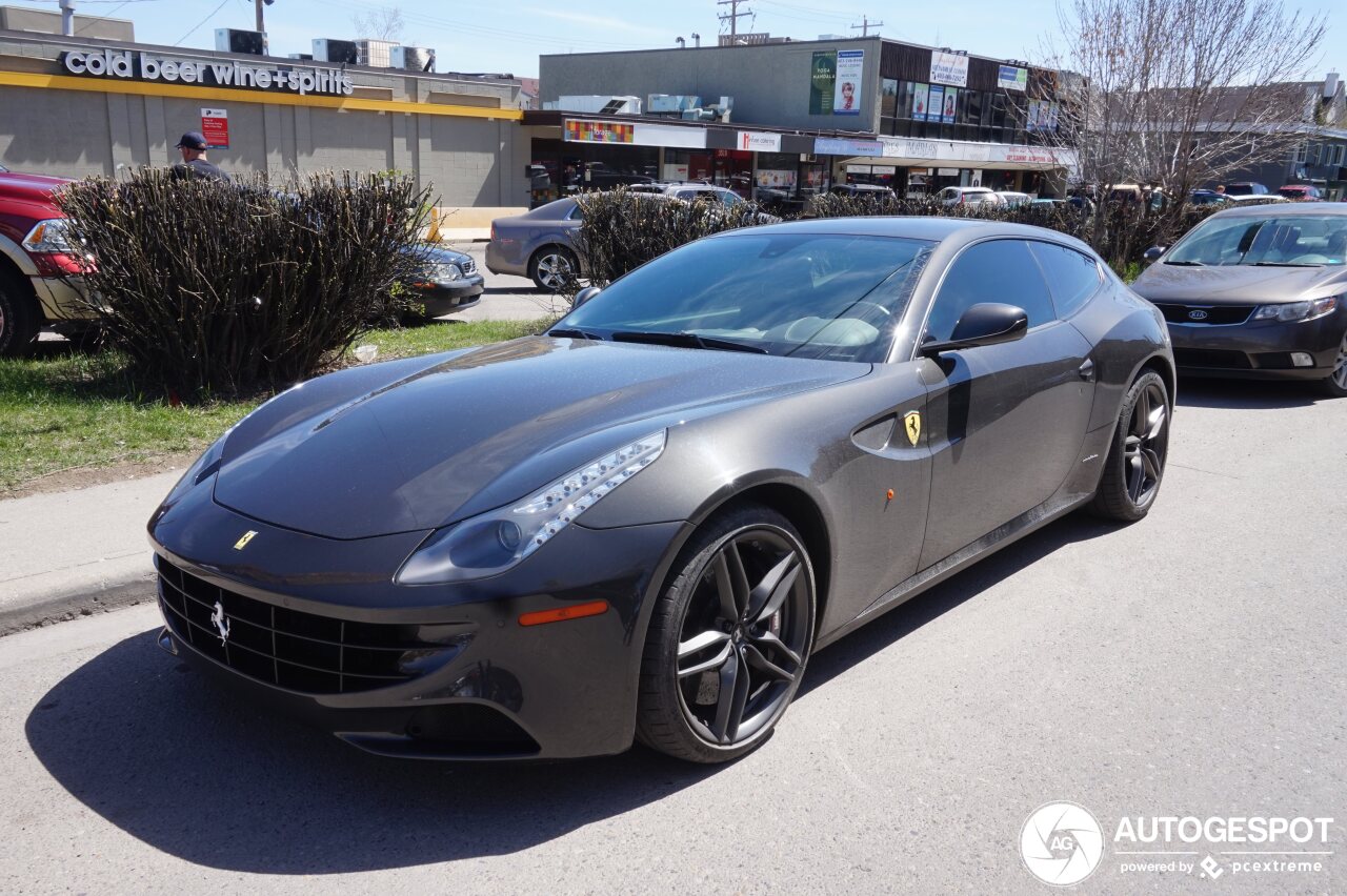 Ferrari FF