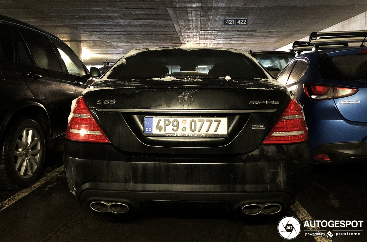 Mercedes-Benz S 65 AMG V221 2010