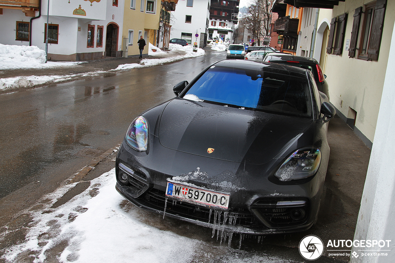 Porsche 971 Panamera Turbo